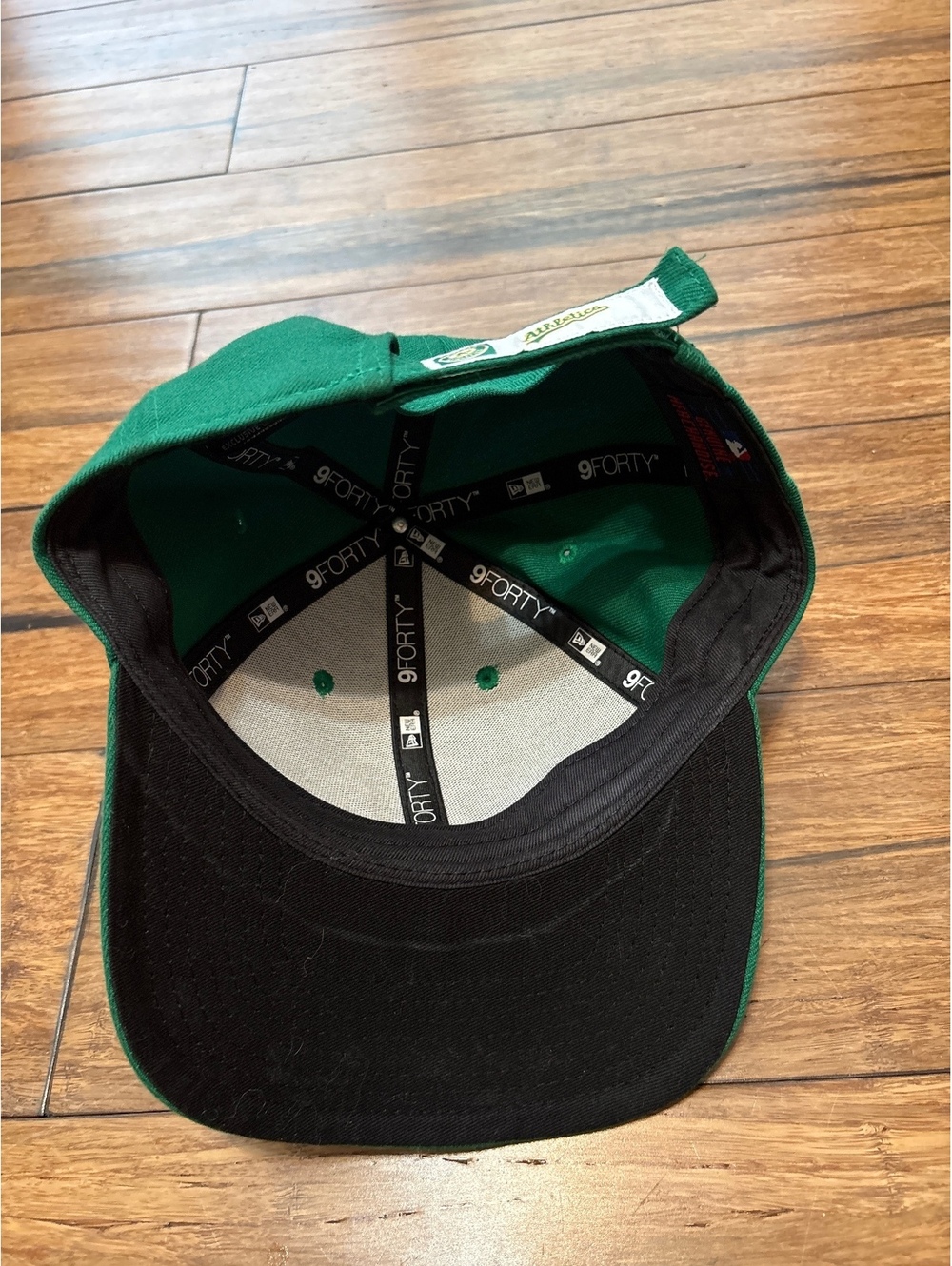 New Era 9FORTY Oakland Athletics Green Adjustable Strapback Baseball Cap Hat - Picture 7 of 8